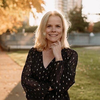Dr. Sonia Packwood